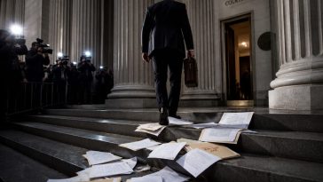 DHS Finally Targets Crooked Immigration Lawyers With Fines