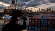 Sen. Graham: Tariff China if It Keeps Buying Iran and Russia Oil