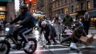 Mamdani’s E‑Bike Order Shields Reckless Riders, Endangers NYC