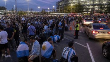 FIFA and Host Committee's no-parking order stranded fans at MetLife