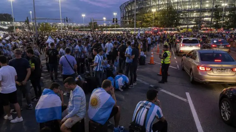 FIFA and Host Committee's no-parking order stranded fans at MetLife