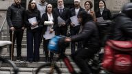 Lawsuit Blasts Mayor Mamdani, Demands Hochul Fix E‑Bike Chaos