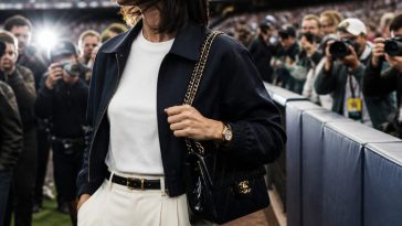 Melania Trump's Gap Tee and Chanel 19 Bag Send a Message