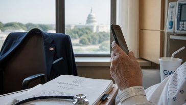 Senator McConnell Taking Calls From Hospital, Demolishes Death Rumors