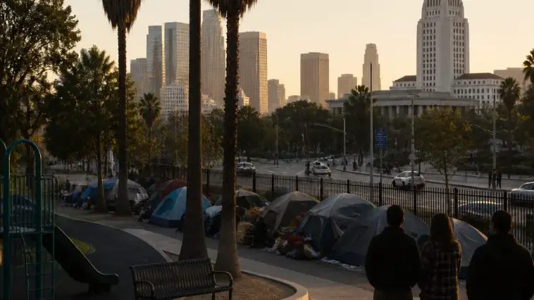 LA Council Strips No‑Camping Protections From CD13 Parks