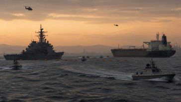 Secretary Mohsen Rezaei Declares Exclusion Zone at Strait of Hormuz