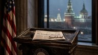 Senator McConnell Ties GOP Votes to White House Shift on Putin