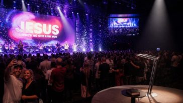 PJ Media: Engaging the Culture Is a Fad, Churches Choose Spectacle